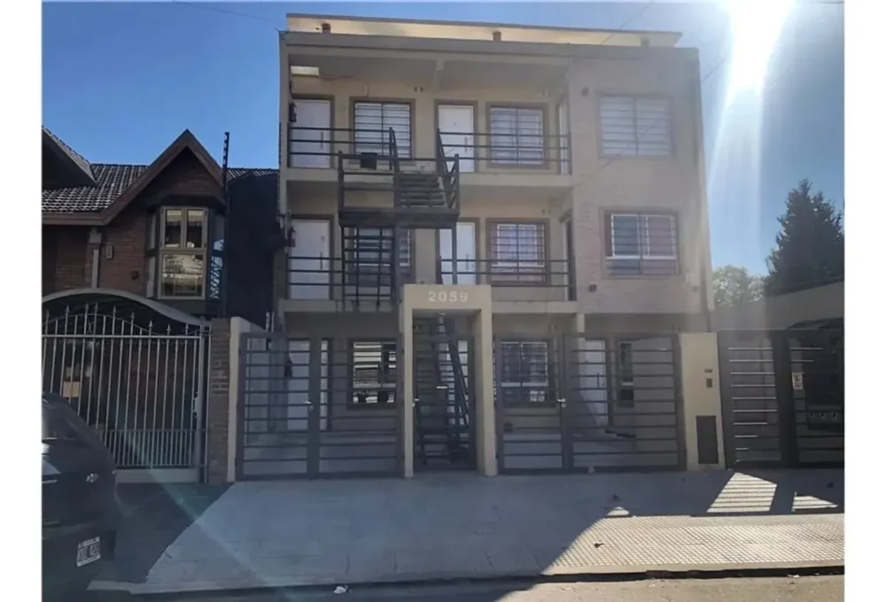 Departamento 2 Ambientes con Cochera y Patio | San Justo
